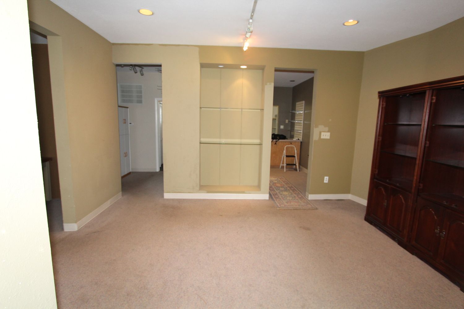 917 Broadway Ave, Mattoon, IL 61938